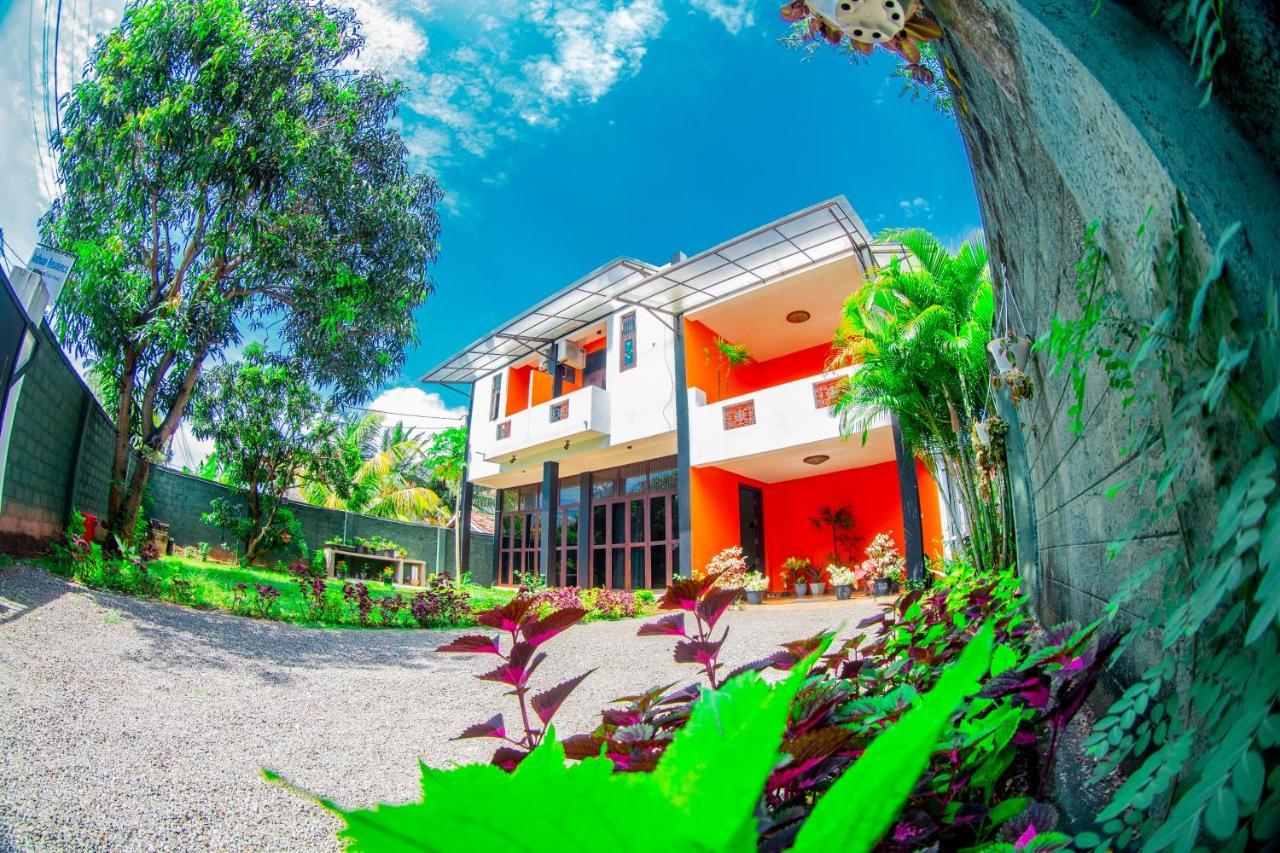 Anthuan Residence Negombo Exterior foto