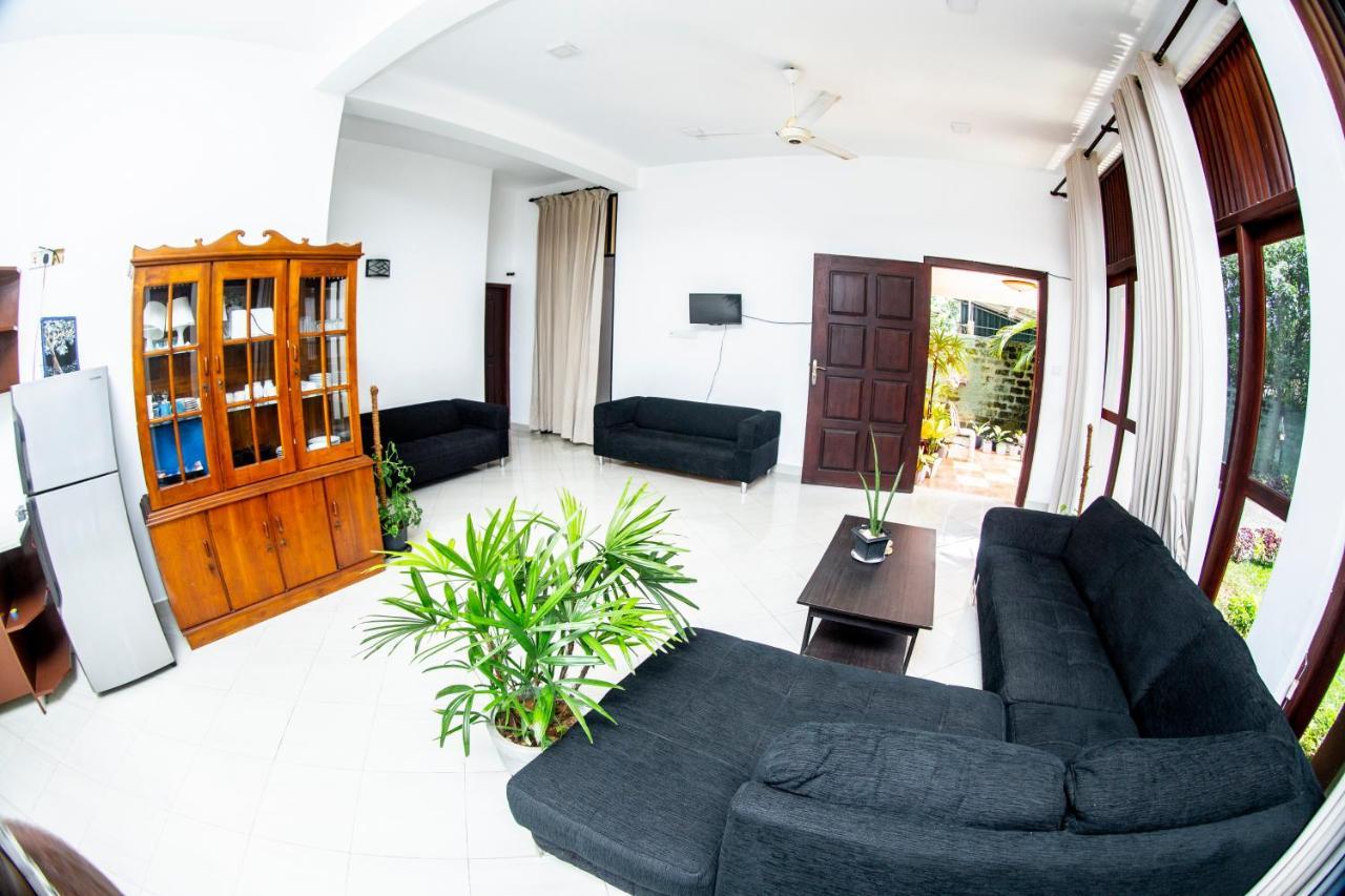 Anthuan Residence Negombo Exterior foto
